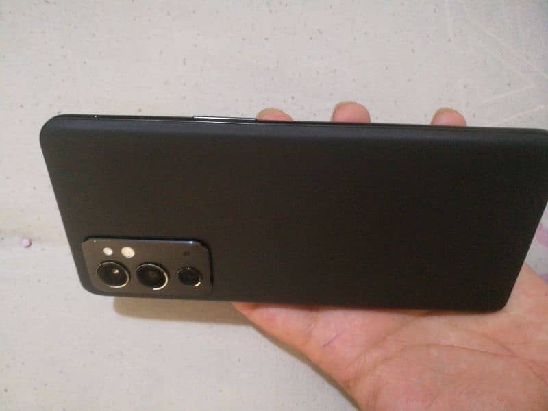 one plus 9rt special edition with p9 4
