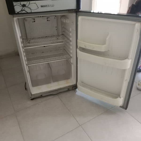 orient medium size fridge contact on 03250099997 1