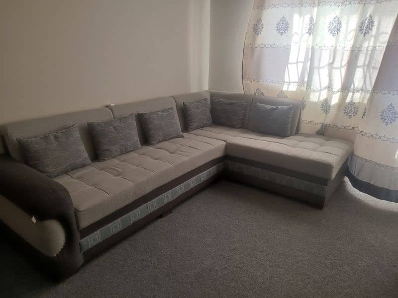 L-Shaped Sofa - Gently Used, Excellent Condition! 1