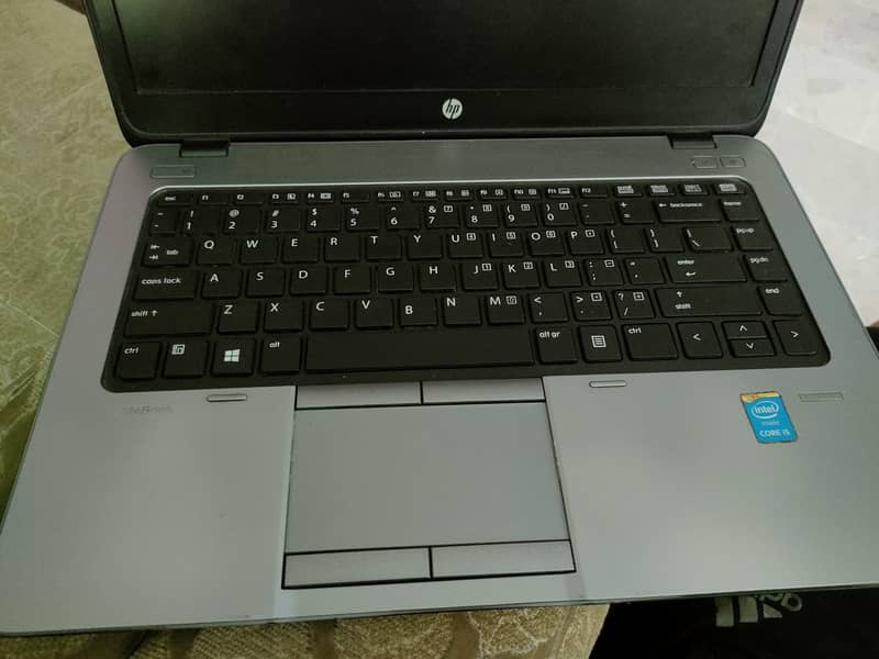 Hp EliteBook 840 g2, i5 5th generation, 8 gb ram and 500gb hard drive 1