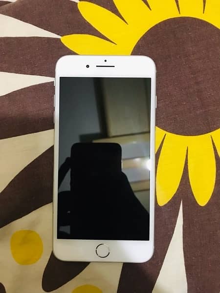 IPHONE 8PLUS 256 GB SINGLE SIM OFFICAL PTA APPROVED 1