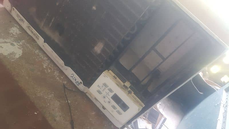 window Ac for sale  urgent 1