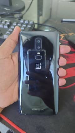 OnePlus 6 8/128 Available for sale