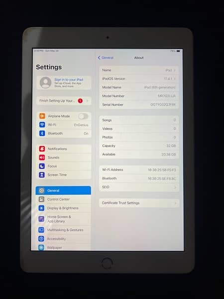 ipad 6th gen latest ios  finger working  93 battery health 2