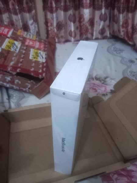 Macbook air m2 box packed 5