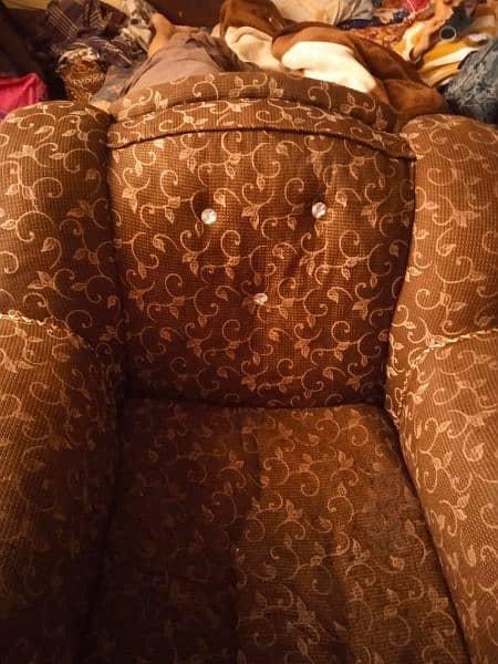 6 seater sofa set in good condition for sale 1