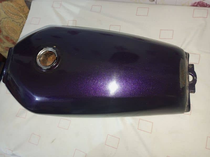 Honda 125 Fuel Tank 0