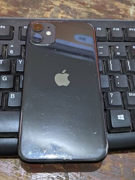 iphone 11 new condition water pack 64 jb black clour 1