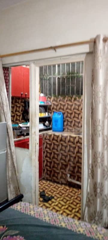 Flat In Gulistan-E-Jauhar - Block 18 Sized 350 Square Feet Is Available 1