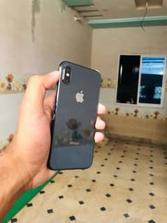 i phone xs 64gb almost new condition 81 health