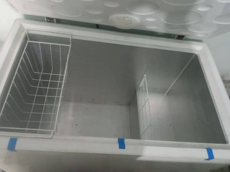 freezer one door 0