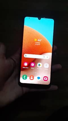 Samsung Galaxy A32 exchange possible iphone x pta.