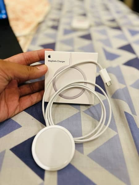 Apple Magsafe Charger For Sale 2