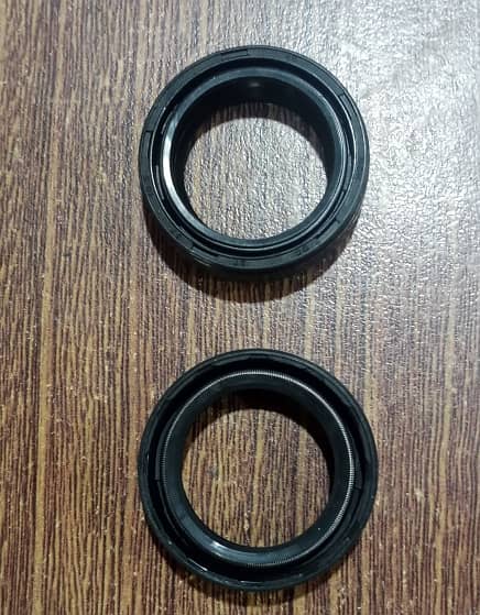 Spare parts manufacturer clutch plate oil seal rectifier flasher CDI u 18