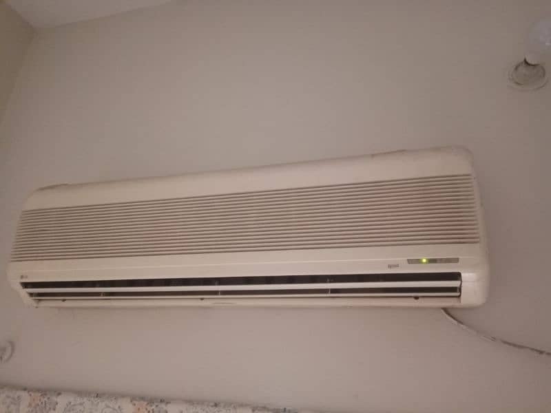 2 ton ac lg gold in very good condition 4