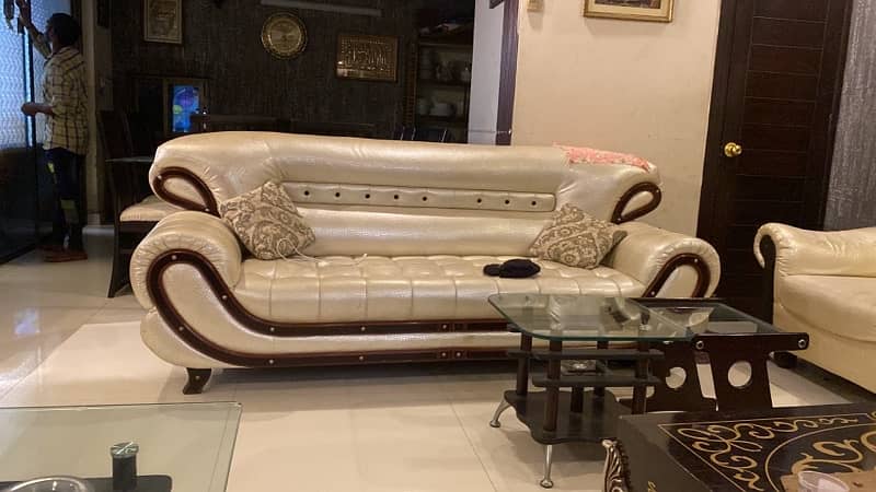 sofa set and king chair with console 1