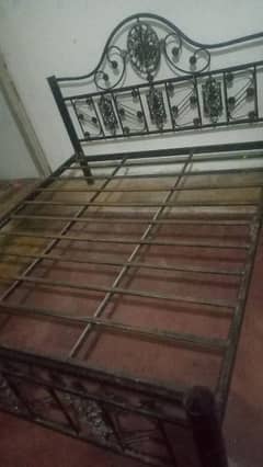 (Iron Double Bed With Mattress For Sale. )