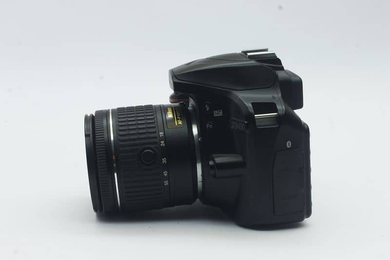 Nikon D3400 with  lens 18-55mm 4
