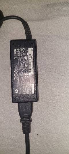 Hp Charger for sale 65 watt 0