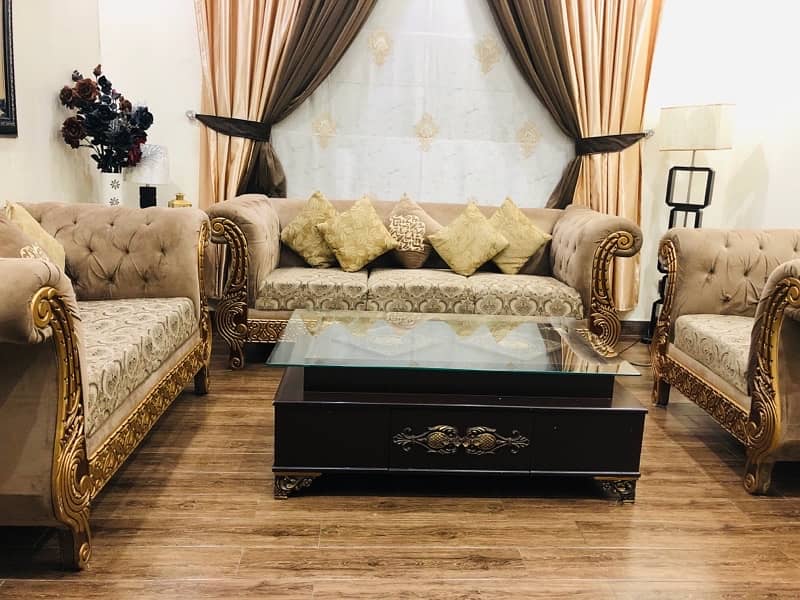 Luxury Sofa Set 5