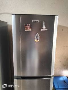 Selling me Esquire fridge in an excellent condition 0