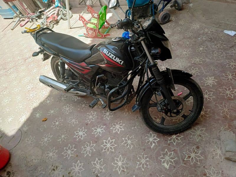 Suzuki GR 150cc bike urgent sale 3