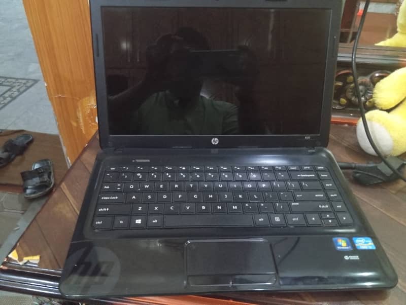 Core i3 hp 1000 laptop for sale 1