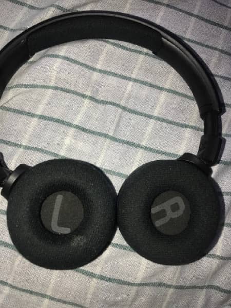 JBL headphones wirless 3