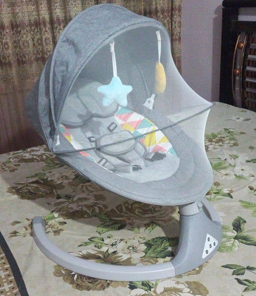 tinnies auto baby swing 0