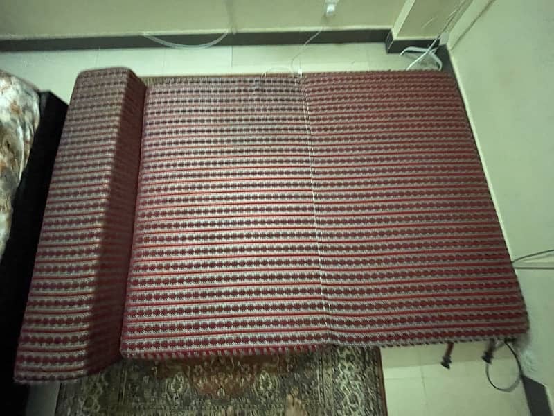 sofa combed for sale. . 3