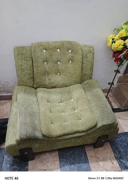 selling sofa 6