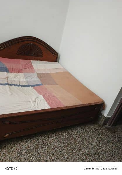 bed selling 3