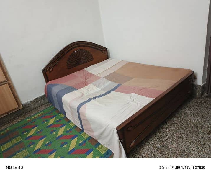 bed selling 4