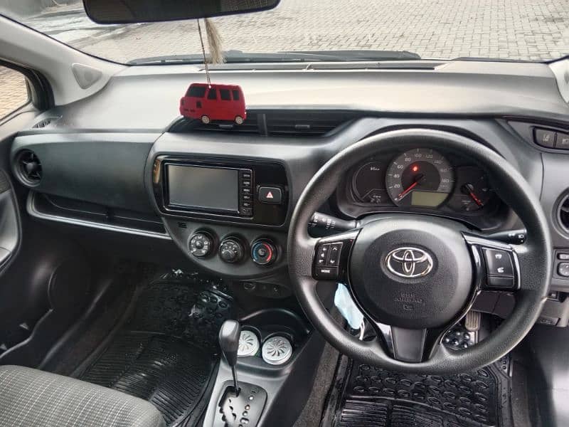 Toyota Vitz 2018 0