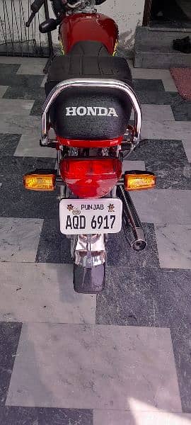 Honda cd 70 2023 10