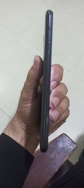 selling infinix hot 9play 3