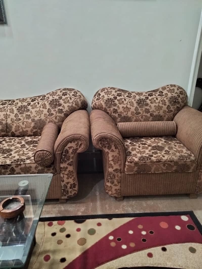 sofa 5 seater a+ foam same as new 2