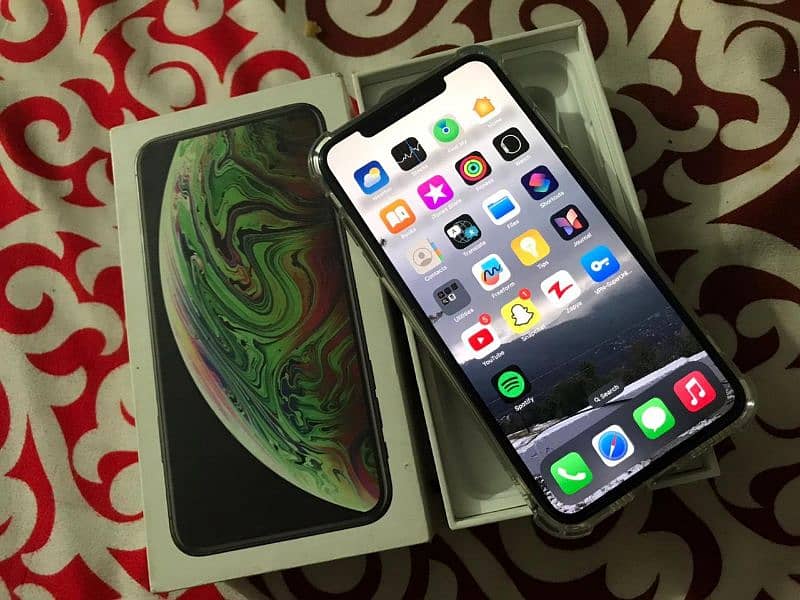 Iphone xs max 0