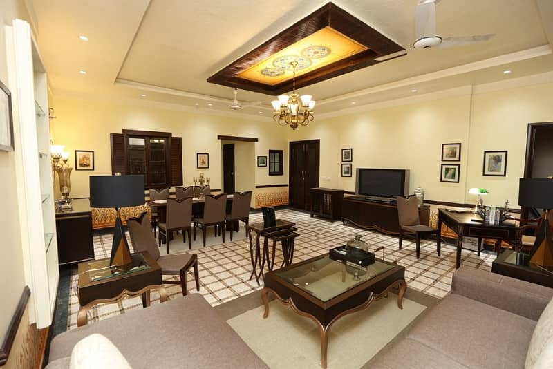 Gulberg flat two bedrooms fully furnish for rent VIP environment same like 5 star hotel 2