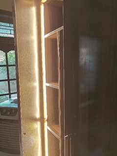Good Quality Cupboards with lights
