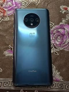 oneplus 7t new condition 10/10 koi masla nh h oky set h