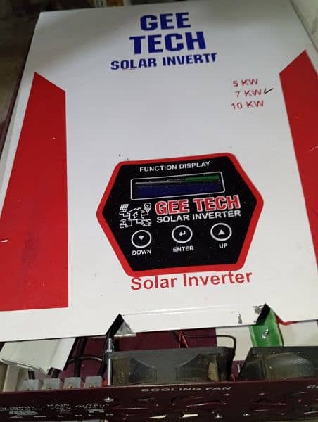 Gee Tech solar inverter 3