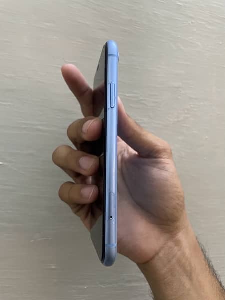 Iphone XR 256 GB factory unlocked 1