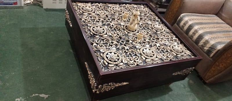 center table all Pakistan dlvre available 2