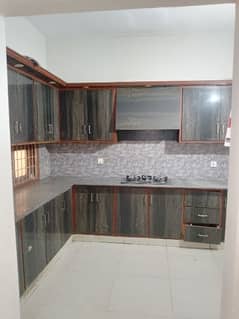 4 bed d d portion for rent in gulitan-e-johar