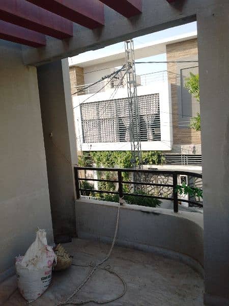 4 bed d d portion for rent in gulitan-e-johar 5