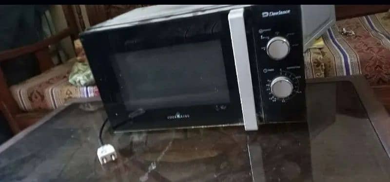 DAWLANCE MICROWAVE OVEN 0