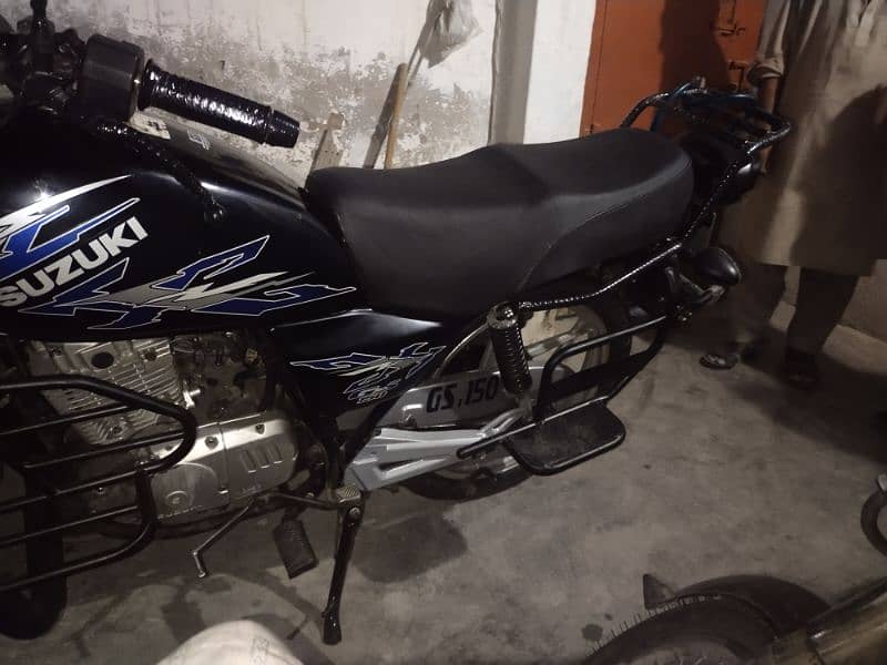 Suzuki 150 SE For Sale 5