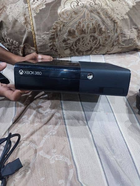Xbox 360 ultra slim 2