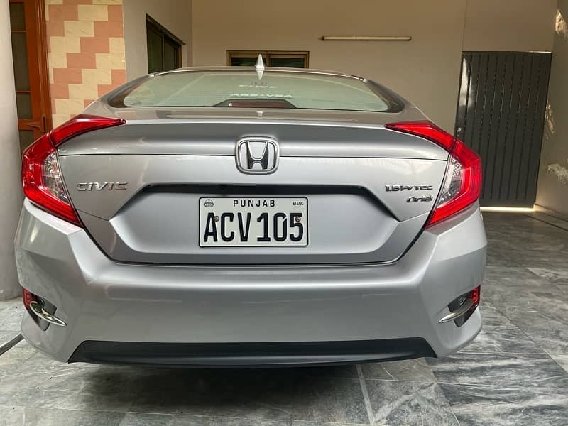 Honda Civic Oriel 2021 5